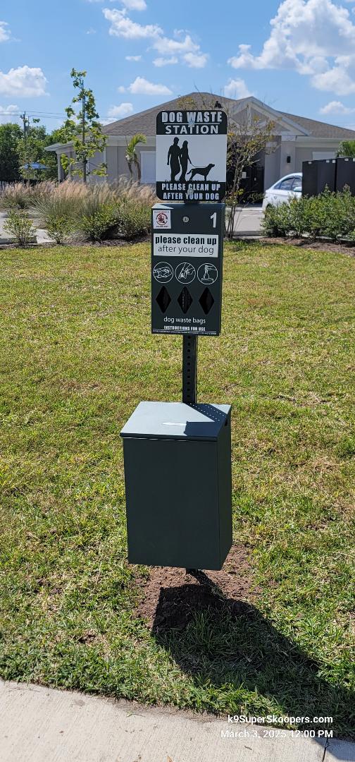 FREEDOM SCOOPERS PET WASTE REMOVAL SERVICES picture