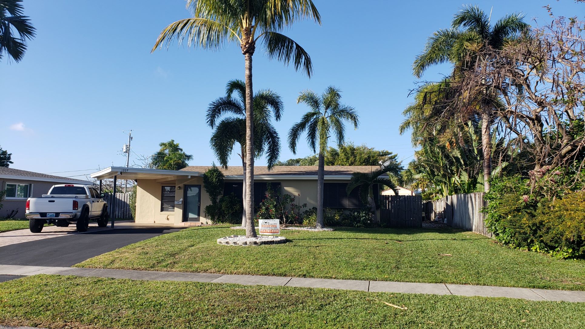 HYER QUALITY ROOFING AND CONSTRUCTION picture