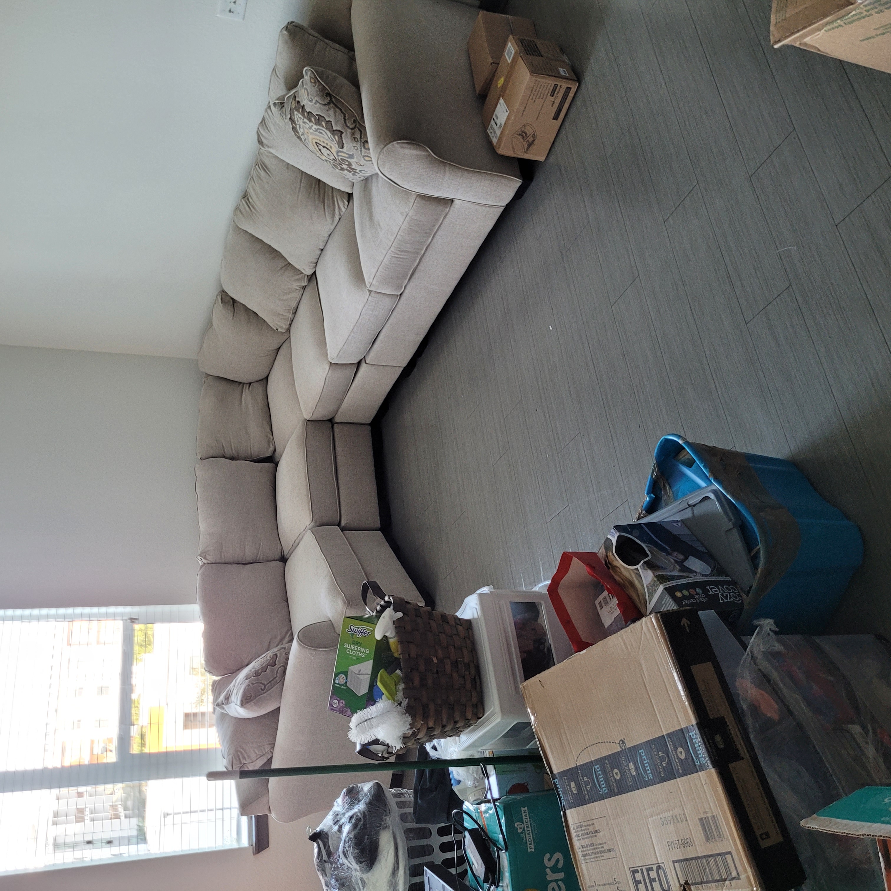 House 2 Home: Mounting & Assembly Services picture