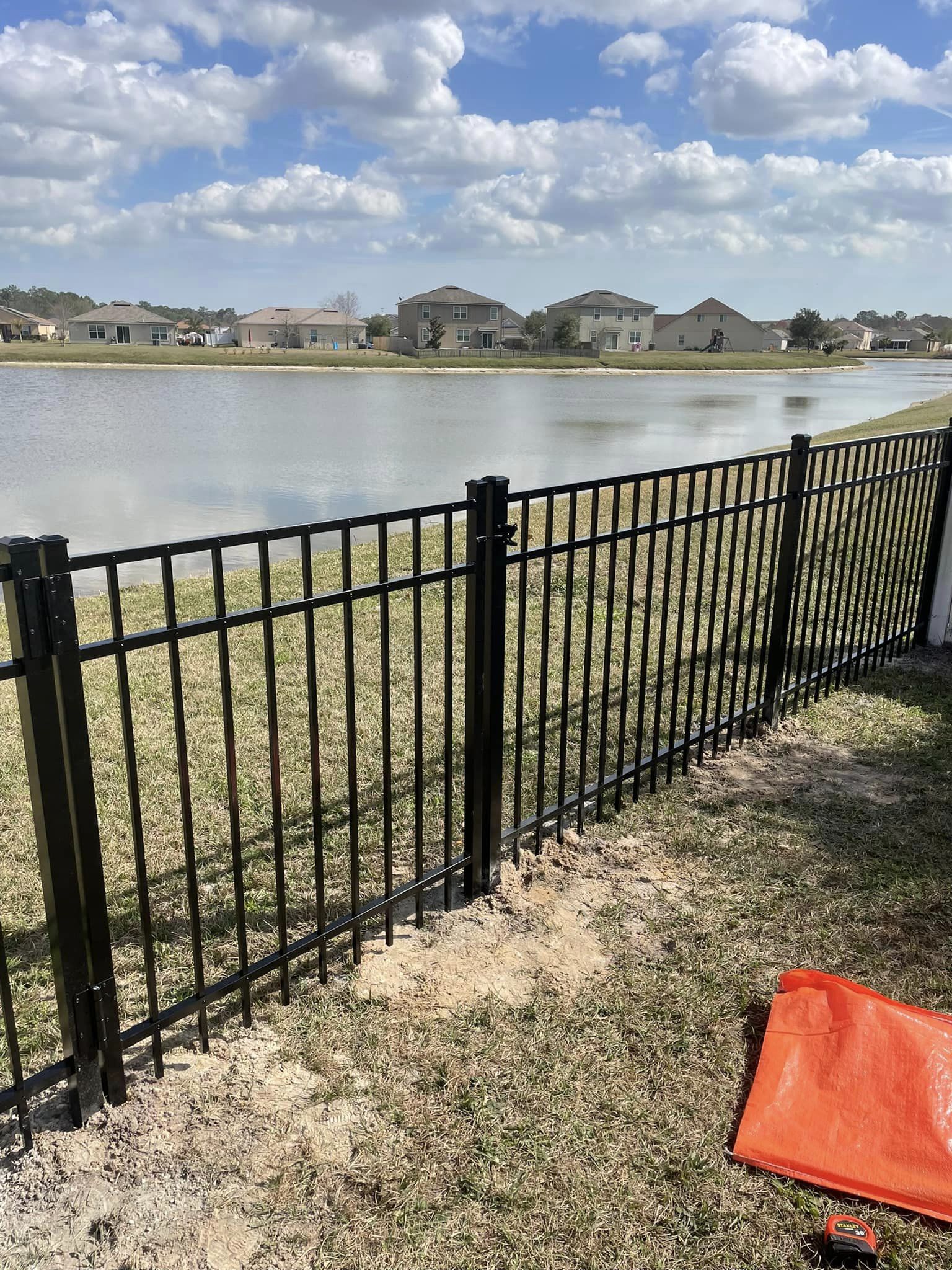 H & W Fence Company Inc. picture