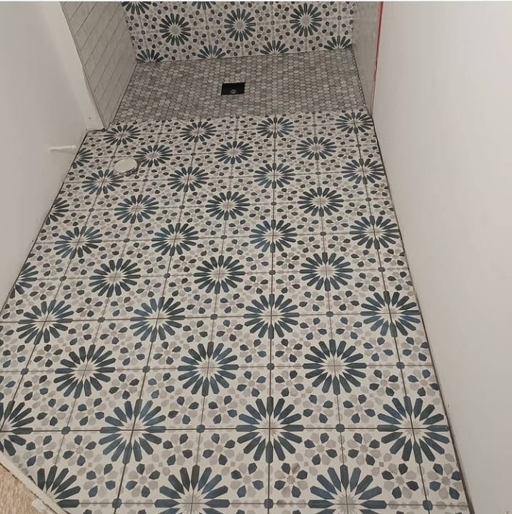 Oscar Floors & Renovation picture