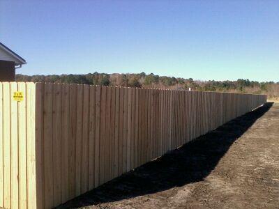 H & W Fence Company Inc. picture
