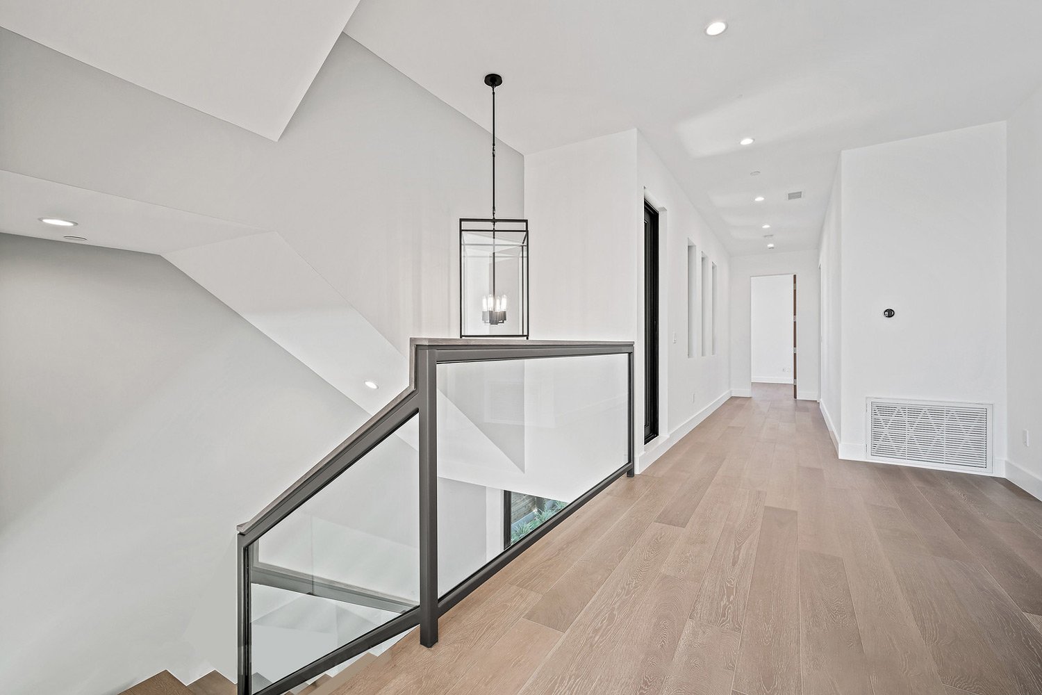 Quantum Floors picture