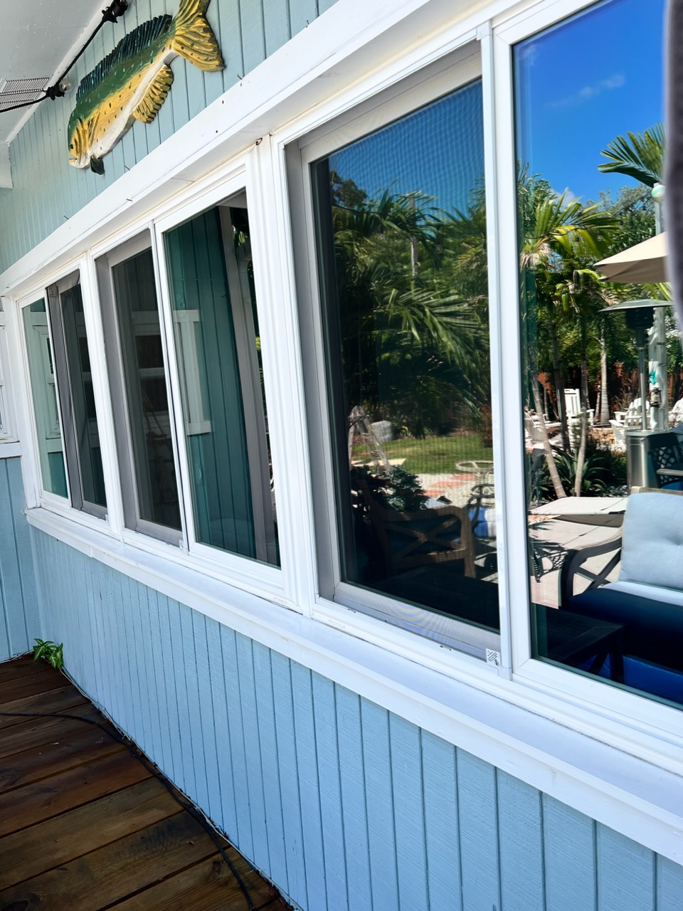Latorre Window Cleaning & Pressure Washing picture