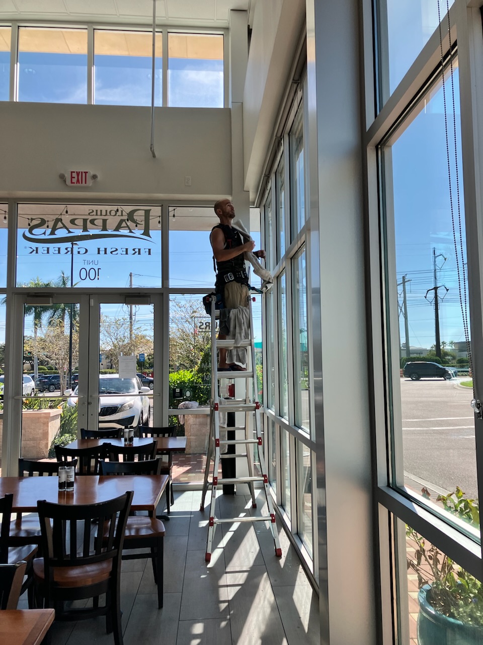 Latorre Window Cleaning & Pressure Washing picture