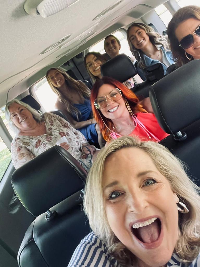 Town Car Orlando picture