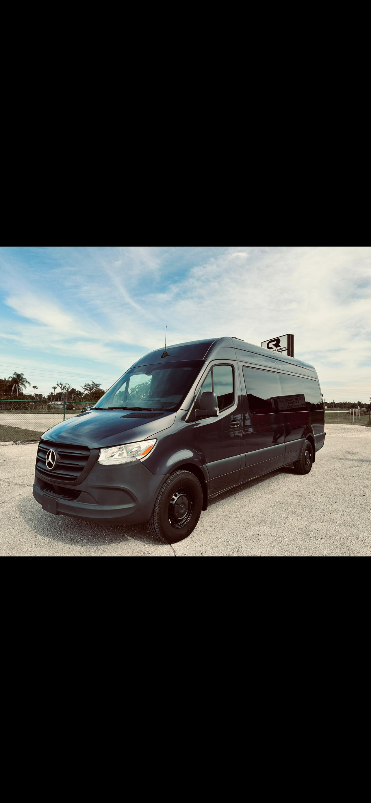 Family Car Service picture