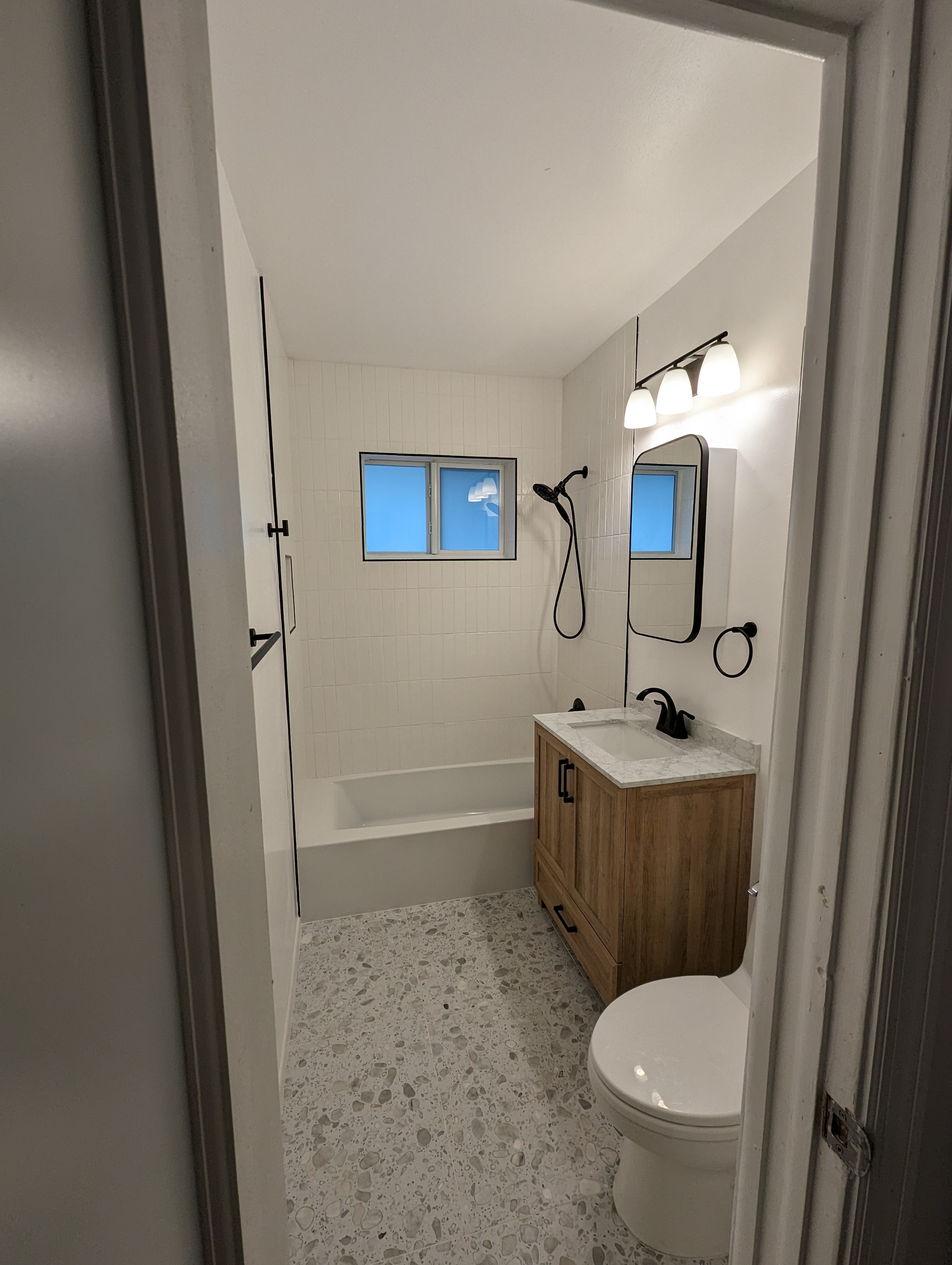 WeDoBathroomsLLC picture