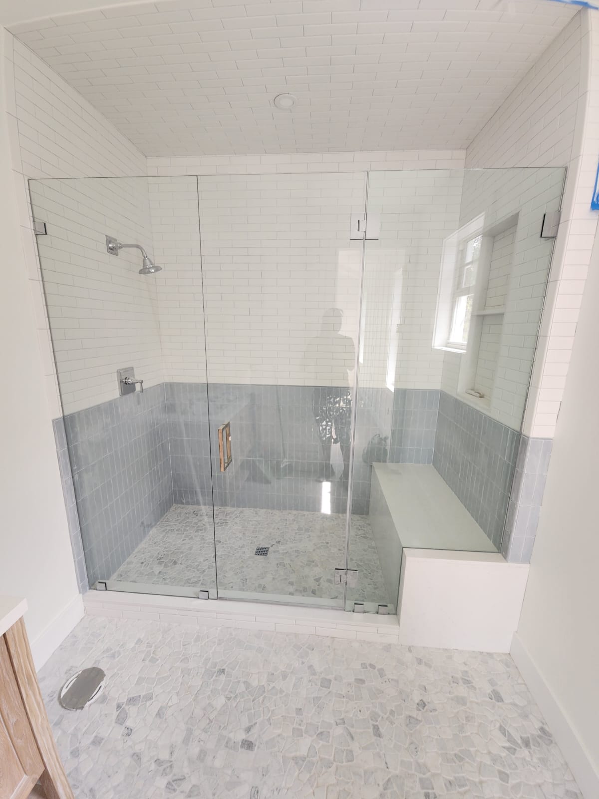 Jay's Shower Doors and More LLC picture