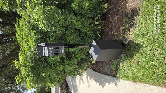 FREEDOM SCOOPERS PET WASTE REMOVAL SERVICES picture