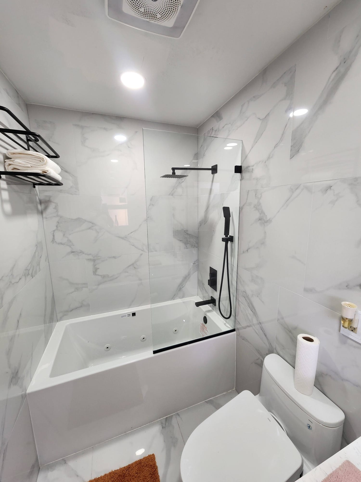 Jay's Shower Doors and More LLC picture