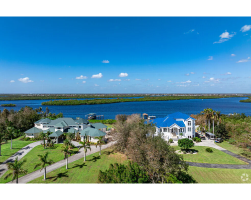 Cleveland Florida HOA community