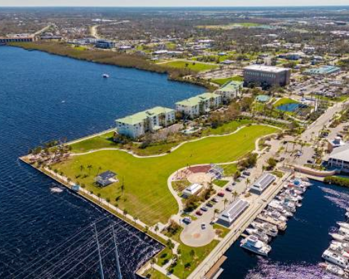 Punta Gorda Florida HOA community