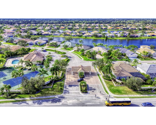 South Sarasota Florida HOA community