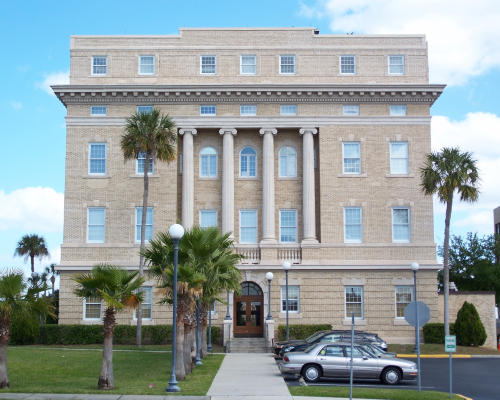 Tavares Florida HOA community