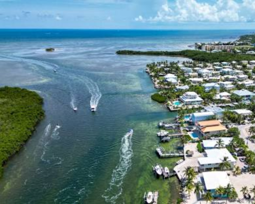 Tavernier Florida HOA community