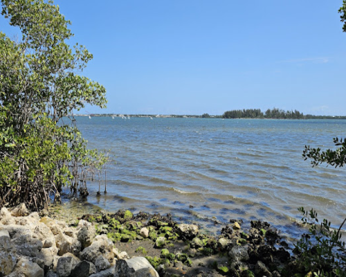 Vero Beach South Florida HOA community